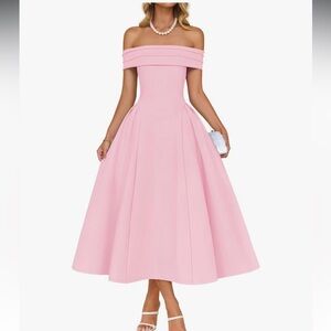 Zesica Light Pink Off Draped Shoulder Cocktail‎ Dress. Size M